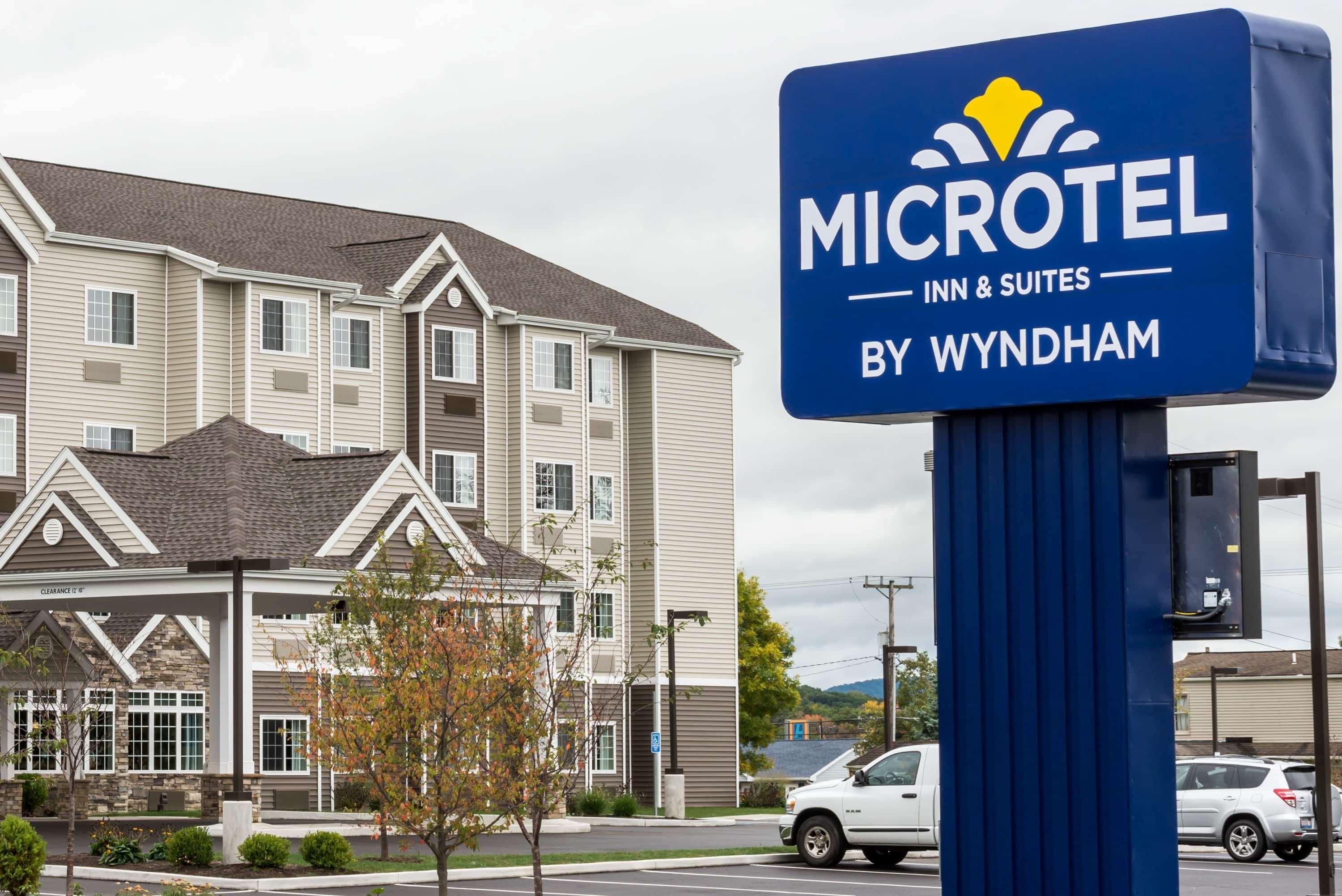 Microtel Inn & Suites By Wyndham Altoona Kültér fotó